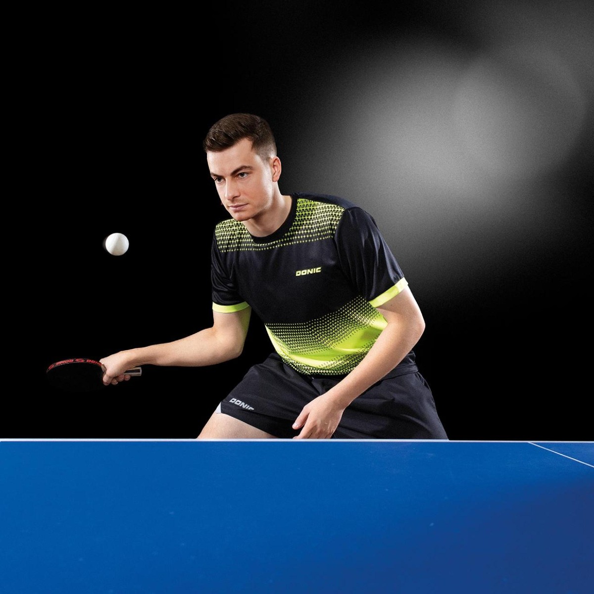T-shirt Bound for Table Tennis